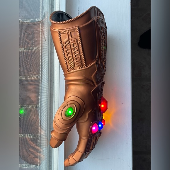 Thanos Infinity Gauntlet Light Gloves Cosplay War Marvel Avengers Adult Size - Picture 5 of 16